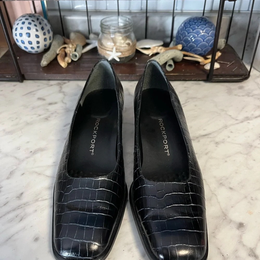 Rockport classic flats